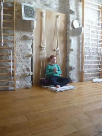 Atelier De Yoga Iyengar 住宿加早餐酒店 克利松